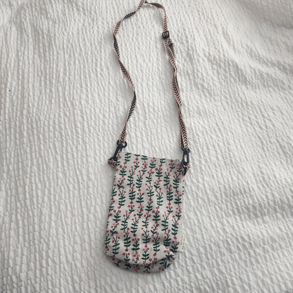 Floral‎ Canvas Crossbody water bottle bag Cream Red Green Adjustable Strap